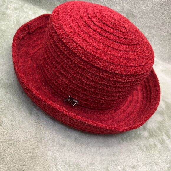 Betmar New York Chenille Hat Red Bucket Style Womens Jewel Logo Holiday X627KO - Picture 1 of 8